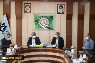 رئیس بسیج اساتید استان یزد: 
 تداوم راه شهیدان با تلاش اساتید و نخبگان علمی و فرهنگی کشور
 3