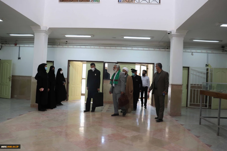 همزمان با آغاز دهه کرامت حضور خادمان حرم امام رضا (ع) در آموزشکده فنی امام علی (ع) یزد 2