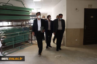 بازدید  مدیر کل طرح های عمرانی دانشگاه فنی و حرفه ای کشور از آموزشکده فنی امام علی (ع) یزد 5
