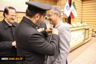 مراسم استقبال از پرچم متبرک گنبد مطهر امام رضا (ع) در آموزشکده امام علی (ع) یزد برگزار شد. 5
